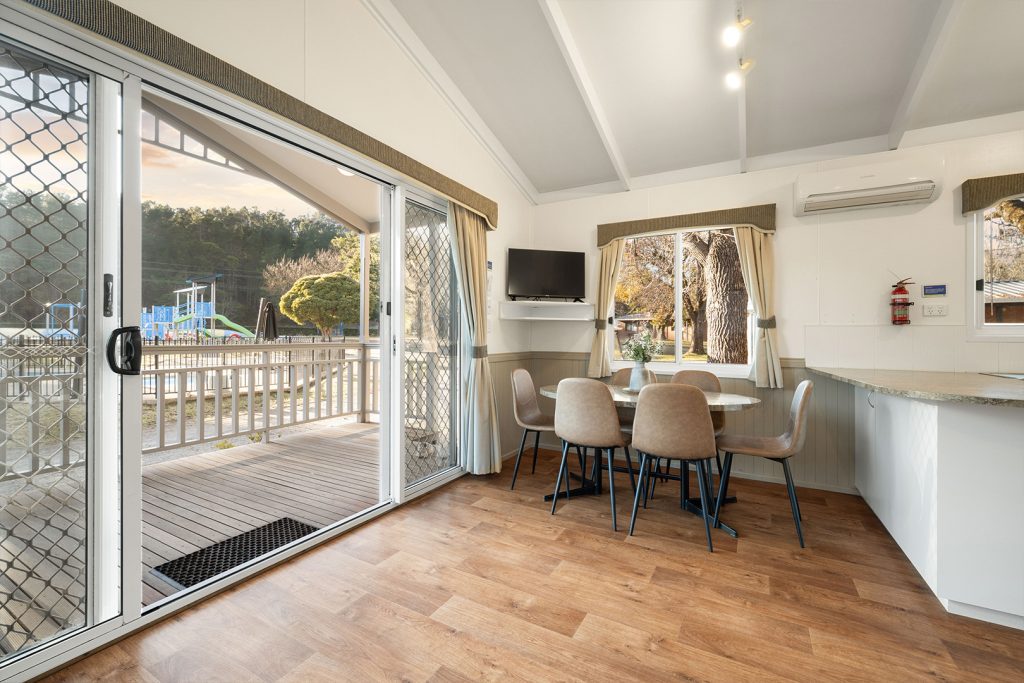 05-bright-valley-holiday-park-poolside-villa-2brm Bright Valley Holiday Park, Porepunkah, Alpine Area, Mount Buffalo, Ovens River, 3 Bedroom Accommodation, Poolside Villa, Accomodation in Bright Victoria