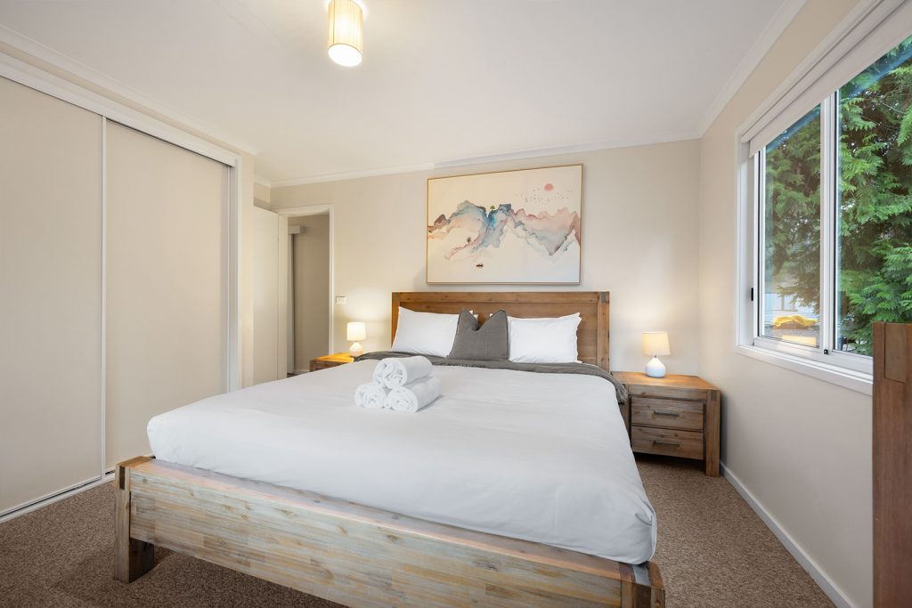 06-bright-valley-holiday-park-buffalo-view-3brm Bright Porepunkah Holiday Park, Porepunkah, Alpine Area, Mount Buffalo, 3 Bedroom Accommodation, Buffalo View, Holiday Home