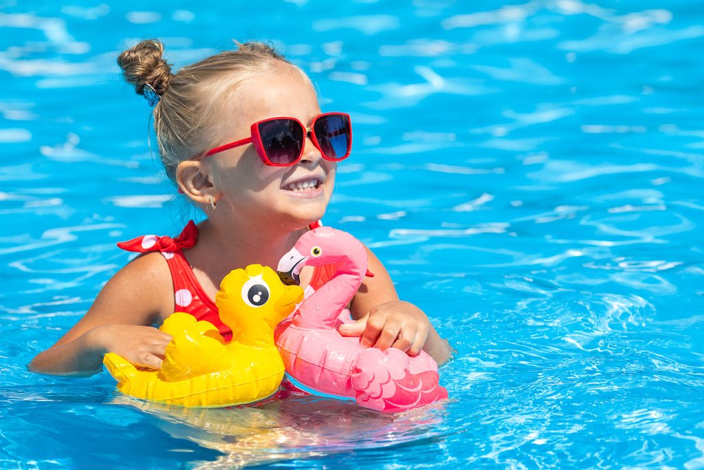 05-bright-valley-holiday-park-swimming-pools Bright Porepunkah Holiday Park, Porepunkah, BIG 4, Swimming Pools